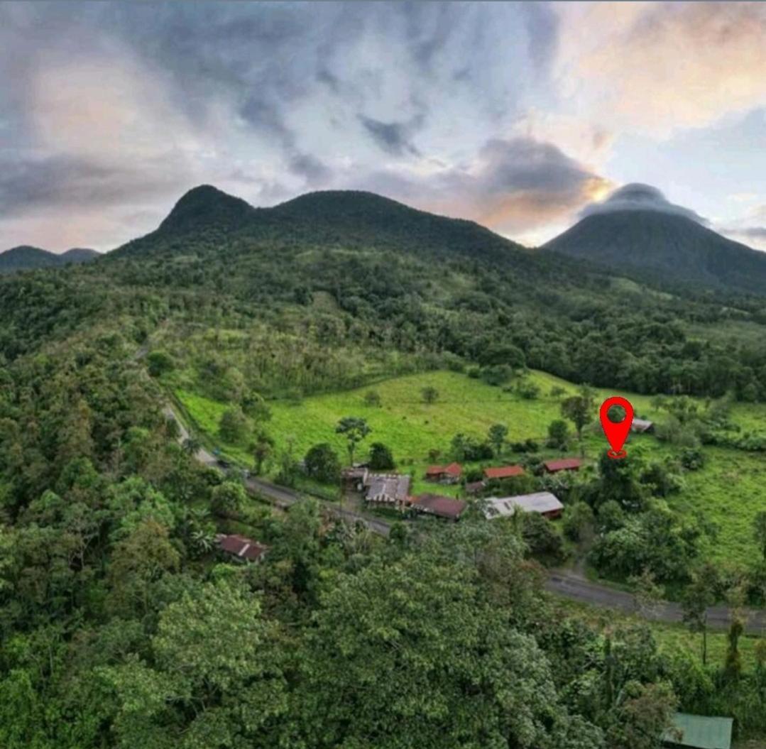 Villa Flora Glamping De Abuela La Fortuna Exterior foto